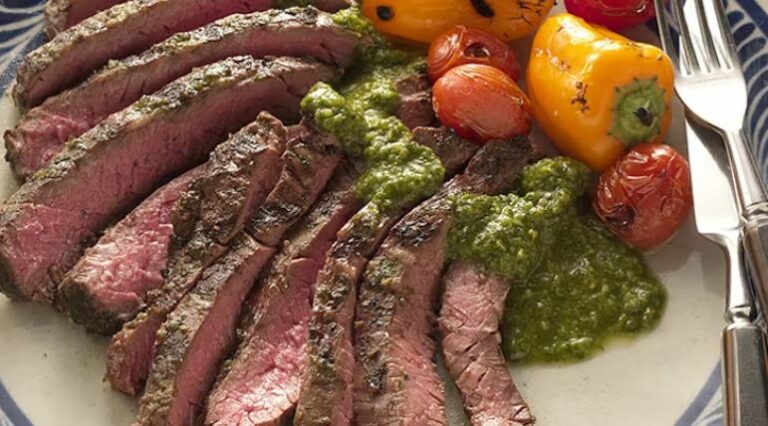 סטייק סקירט (Skirt ארגנטינאי עם צ'ימיצ'ורי)